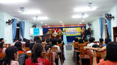 Trường Tiểu học Nguyễn Tri Phương tổ chức Lễ Kỉ niệm 40 năm Ngày Nhà giáo Việt Nam.