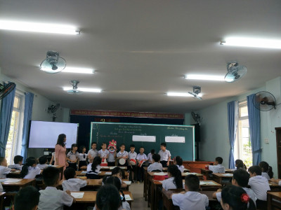 Trường Tiểu học Nguyễn Tri Phương thực hiện chuyên đề dạy học theo chủ đề