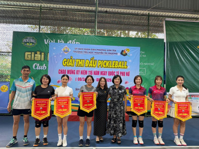 Trường Tiểu học Nguyễn Tri Phương tổ chức giải đấu giao hữu Pickleball chào mừng kỷ niệm 116 năm ngày Quốc tế phụ nữ 8/3 và khởi nghĩa Hai Bà Trưng